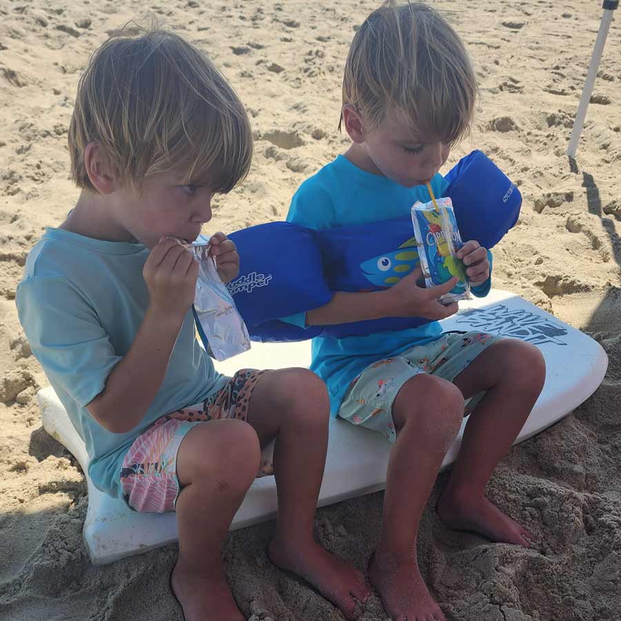 beach-snack Beach snacks for kids